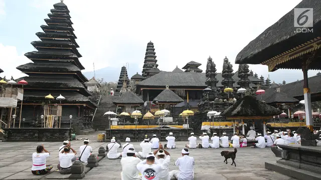 Masuk Kawasan Rawan Bencana 3, Komplek Pura Terbesar di Bali Sepi Aktivitas