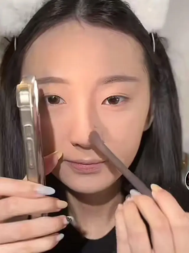 Make-Up Contour. (foto: tikTok/keyiuiu).