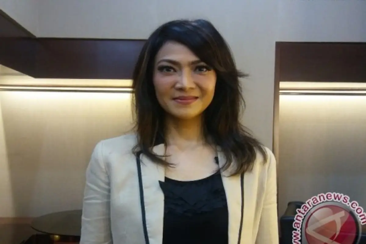 [Bintang] Ira Koesno