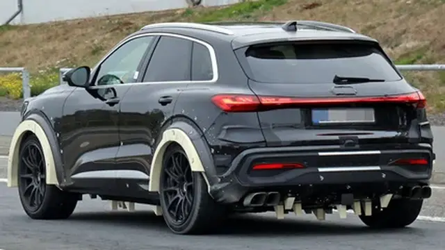 Sisi Belakang Prototipe Porsche Macan 2028 dengan Empat Pipa Knalpot