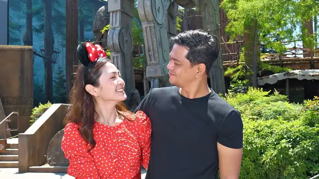 Potret Kemesraan Surya Insomnia dan Tyara Renata, Selalu Bucin Satu Sama Lain hingga Jadi Pasangan Idaman Sejuta Umat