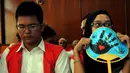 Dua tersangka kasus pembunuhan Ade Sara menjalani sidang di Pengadilan Negeri Jakarta Pusat, (16/9/14). (Liputan6.com/Faisal R Syam)