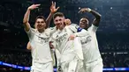Pemain Real Madrid, Federico Valverde (tengah) merayakan golnya pada pertandingan leg pertama babak 16 besar Liga Champions 2025/2026 melawan Manchester City di stadion Santiago Bernabeu, Rabu 11 Maret 2026 waktu setempat atau Kamis 12 Maret 2026 dini hari WIB. Menjamu wakil Inggris, Manchester City, Los Blancos menang dengan skor telak 3-0. (AP Photo/Jose Breton)
