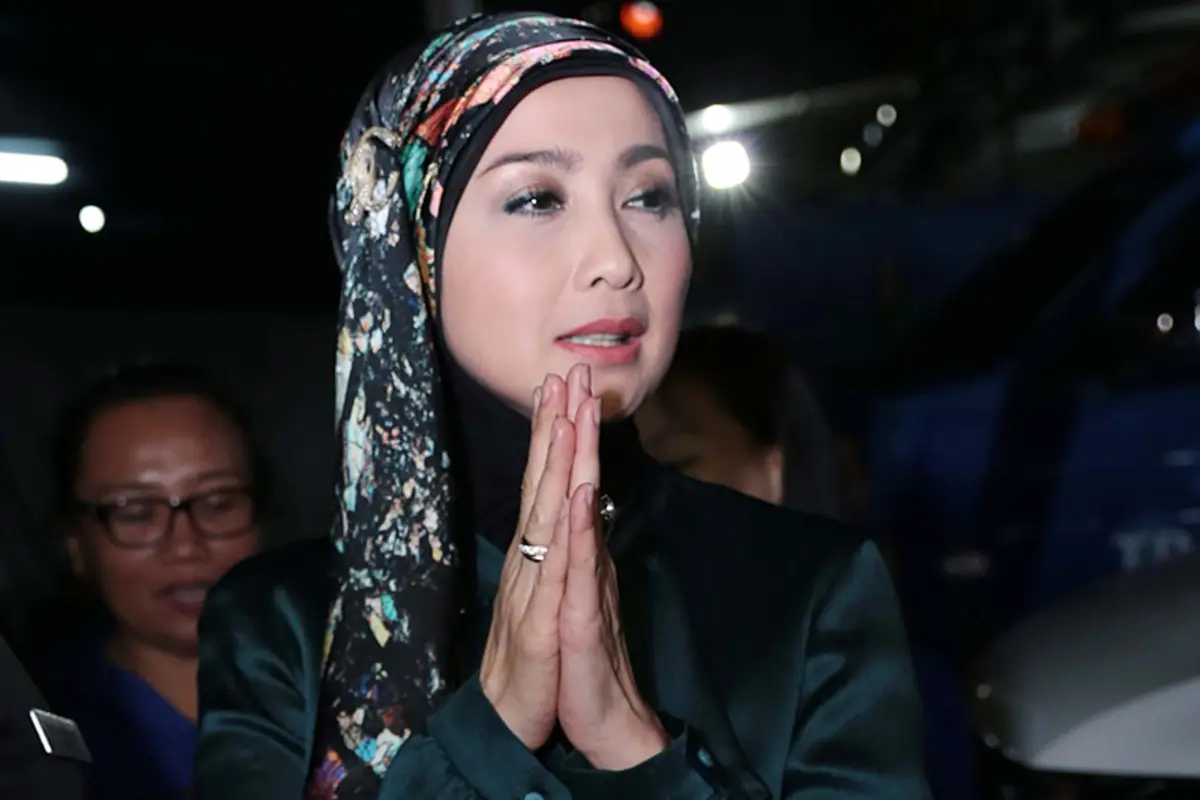 [Bintang] Desy Ratnasari