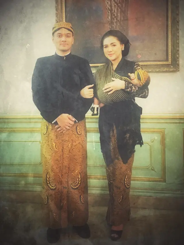6 Pemotretan Selebriti dengan Konsep Zaman Dulu, Memesona Hingga Nyentrik
