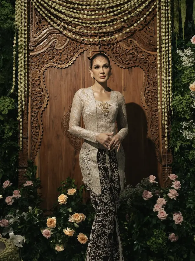 6 Potret Penampilan Luna Maya dari Siraman hingga After Party, Memukau di Usia 41