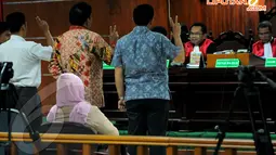 Sejumlah saksi dihadirkan Jaksa KPK dalam sidang lanjutan perkara kasus dugaan suap pengurusan sengketa pilkada Mahkamah Konstitusi (MK) dengan terdakwa Akil Mochtar di Pengadilan Tipikor Jakarta, Kamis (10/4/2014) (Liputan6.com/Faisal R Syam).
