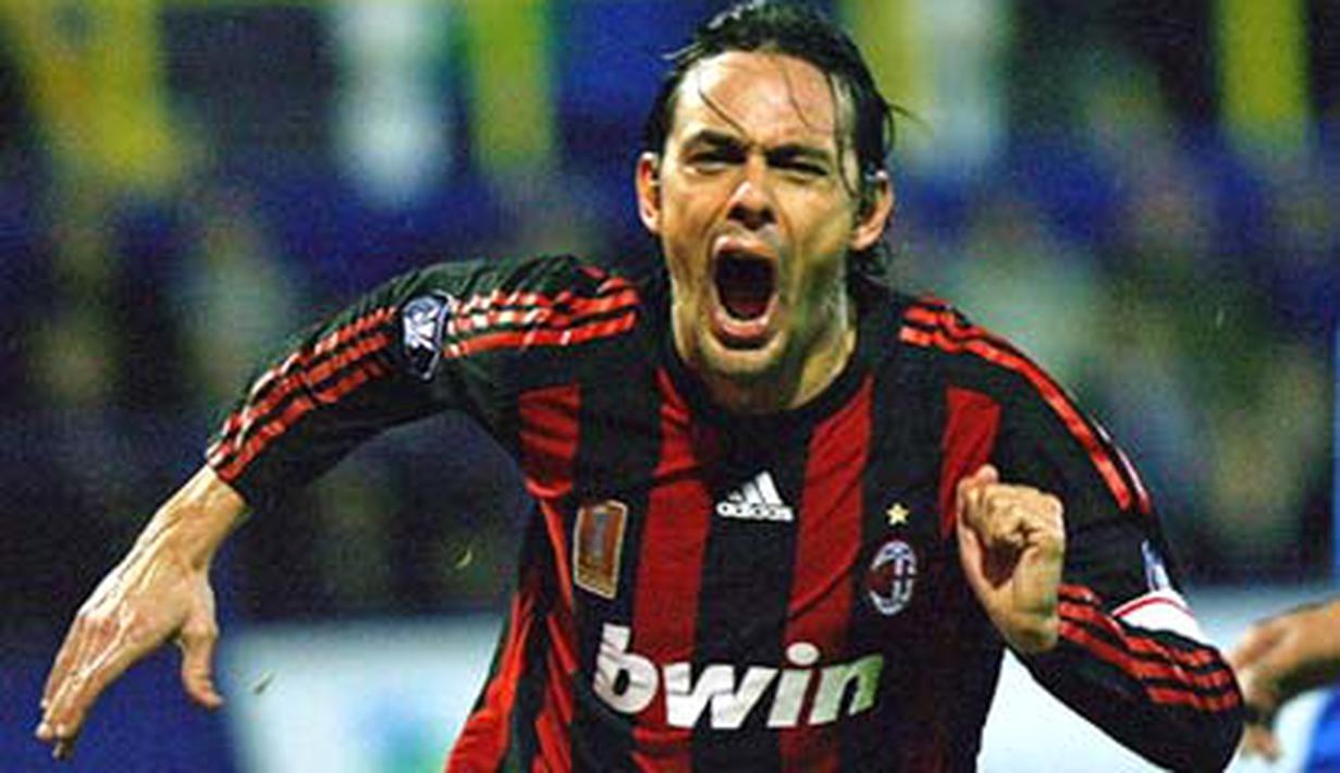 AC Milan&#039;s Filippo Inzaghi celebrates after scoring the equalising goal to make it 2-2 during their UEFA Group E match against Portsmouth at Fratton Park on November 27, 2008 . AFP PHOTO/CARL DE SOUZA