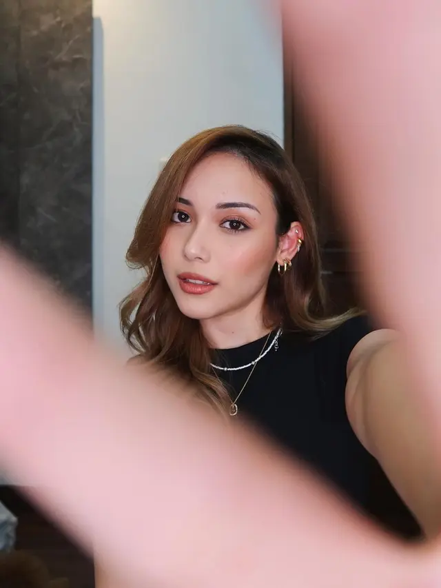 Greta Irene Kakak Laura Anna