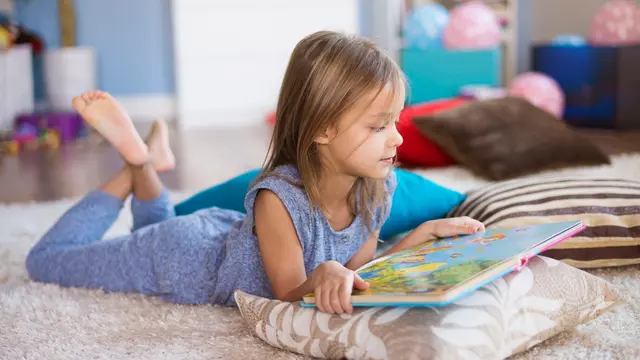 Parenting 101: Tips Meningkatkan Daya Baca Anak di Era Digital - 1