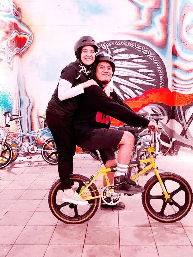 [Fimela] Desta dan Natasha Rizki