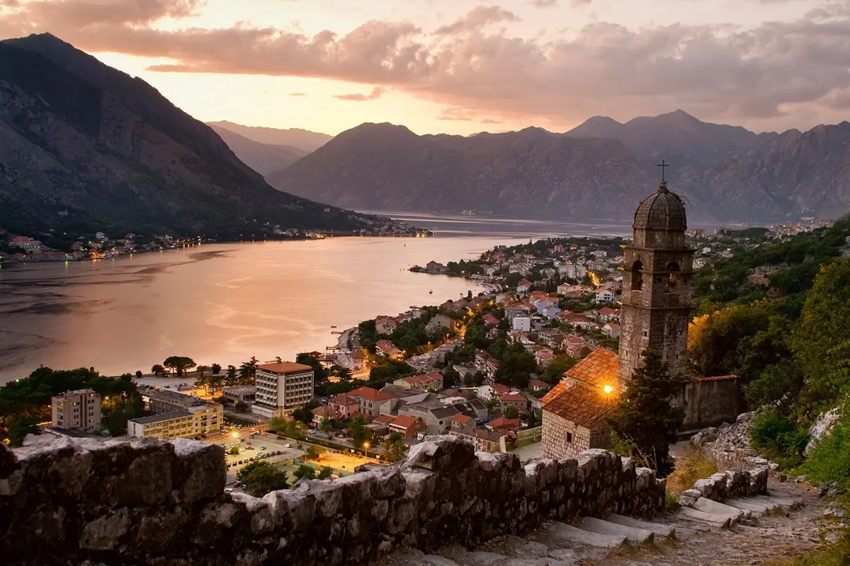 [Bintang] Montenegro
