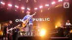 Grup band One Republic tampil pada Woke Up Fest 2023 di Istora Senayan, Jakarta, 25 Februari 2023. Band beraliran pop rock asal Amerika Serikat tersebut tampil memukau dengan membawakan sejumlah lagu di antaranya Secrets dan Good Life dari album Waking Up. (Kapanlagi.com/Bambang E. Ros)