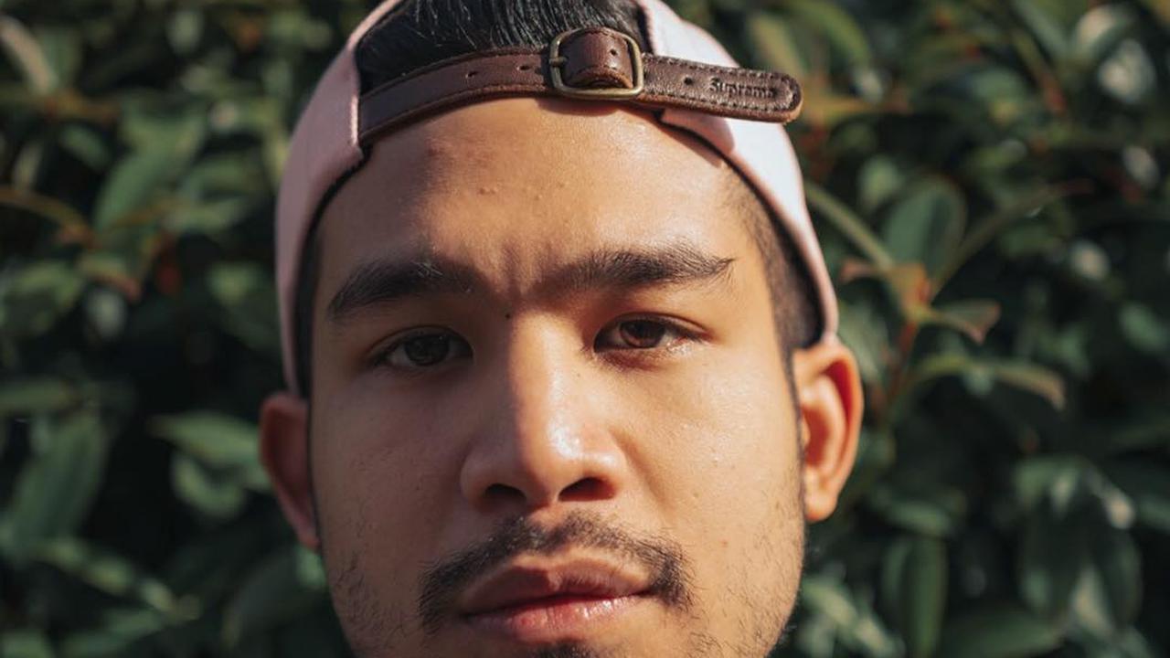 Ariel Nayaka (https://www.instagram.com/p/BniPXeTFoVP/)