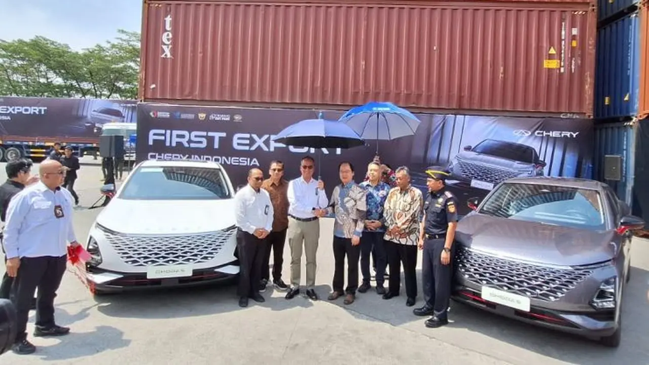 Chery Mulai Ekspor Omoda 5 Setir Kiri Buatan Bekasi ke Vietnam (Arief A/Liputan6.com)
