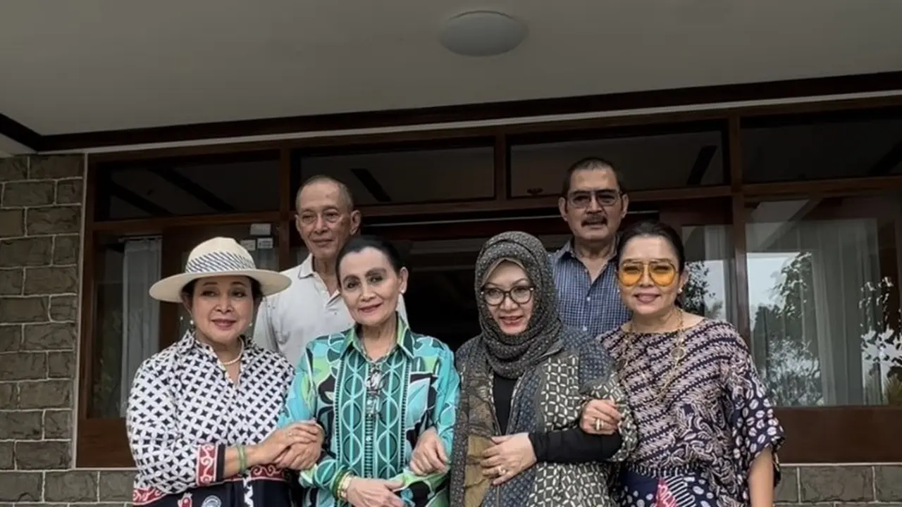 Mayangsari Kumpul Bersama Keluarga Cendana