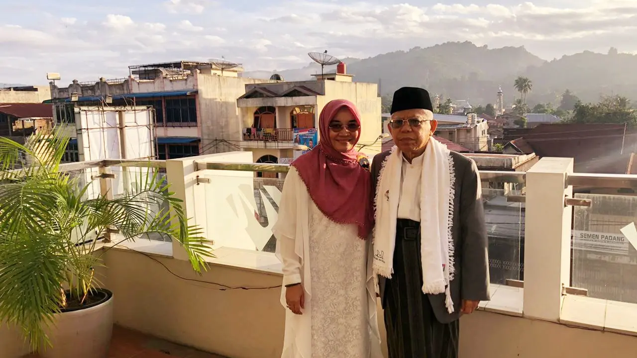 Ma'ruf Amin hari ini merayakan ulang tahunnya yang ke-76 saat dirinya sedang safari politik ke Sumatera Utara.