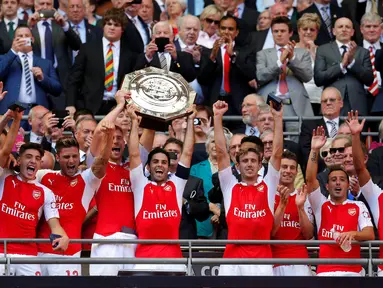 Arsenal berhasil meraih gelar juara Community Shield 2015 usai menaklukkan Chelsea dengan skor 1-0 di Stadion Wembley, Inggris. Minggu (2/8/2015) malam WIB. (Action Images via Reuters/Andrew Couldridge)