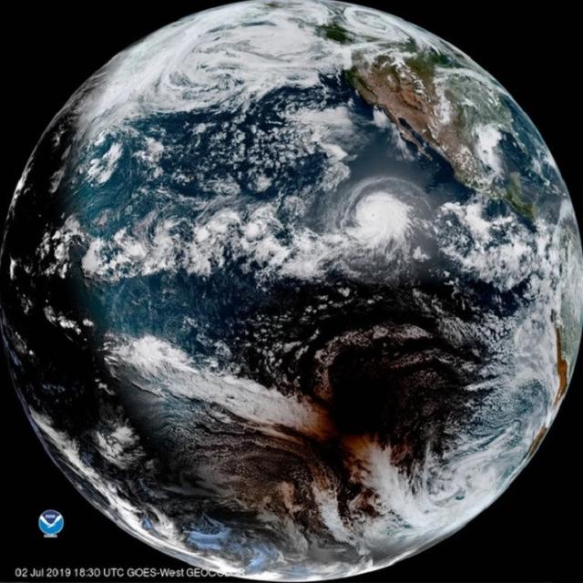 Begini Foto Satelit Gerhana Matahari Total Dan Badai Saat Terjadi Bersamaan Global Liputan6 Com