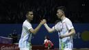Ganda putra Indonesia, Fajar Alfian/Muhammad Rian Ardianto, saat melawan ganda China, Huang Kai Xiang/Liu Cheng, pada Blibli Indonesia Open 2019 di Istora Senayan, Jakarta, Rabu (17/7). Fajar/Rian menang 18-21, 21-14, 21-16. (Bola.com/Yoppy Renato)