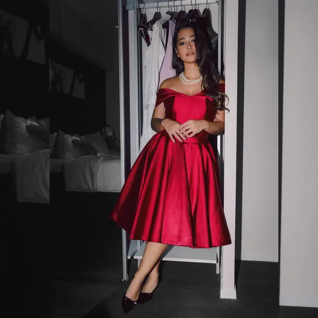 Tampil Elegan, Ini 6 Gaya Pemotretan Alexandra Gottardo yang Menawan