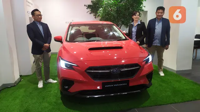 Plaza Subaru Kembali Berbisnis di Surabaya, Mobil Warna-warni Jadi Strategi Pemikat Gen Z (Dian/Liputan6.com)
