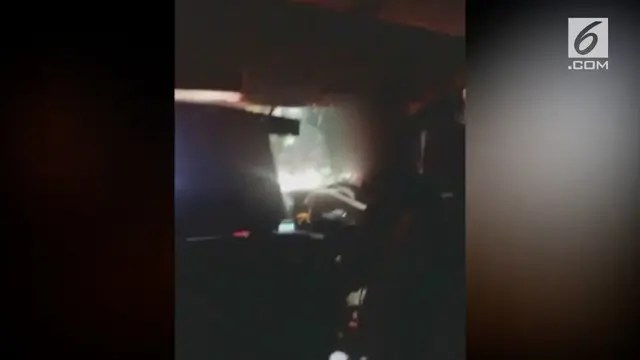 VIDEO: Rekaman Sopir Taksi Online Tak Sopan Rayu Penumpang