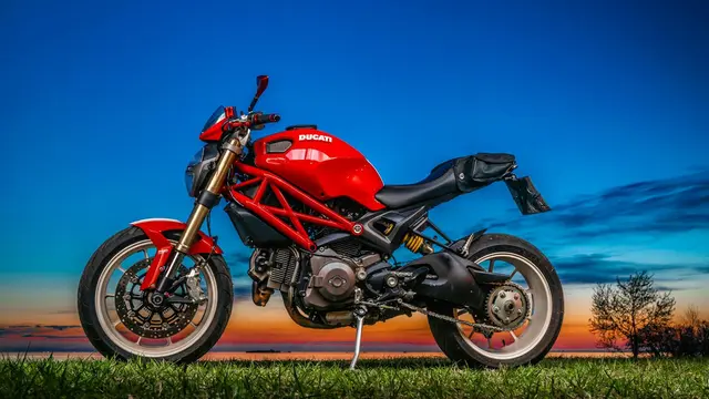 Ducati Monster