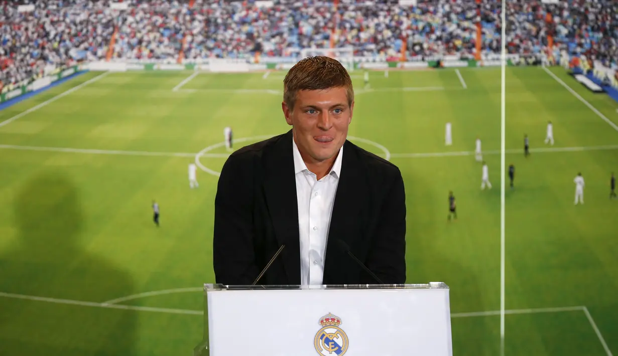 Pemain kelahiran 4 Januari 1990 itu dibeli Real Madrid dari Bayern Muenchen dengan nilai kontrak sekitar 25 juta Euro atau Rp 404 miliar untuk durasi enam tahun, Kamis (17/7/14). (REUTERS/Andrea Comas)