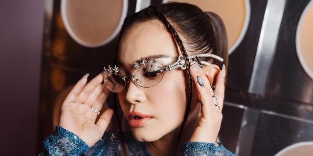 6 Fakta Rossa Luncurkan Mini Album Asmara Dansa, Ajak Rapper Malaysia MK K-Clique dan Dipha Barus