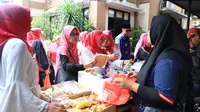 HUT Kota Tangerang, Warga Serbu Bazar Sembako di Gerakan Pangan Murah
