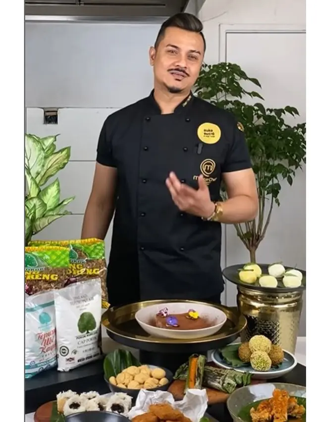 6 Potret Fazley dan Imran Aqil Artis Malaysia Jadi Lawan Vincent-Duta di Tepok Bulu