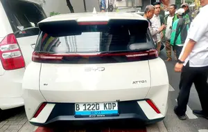 Sopir BYD Penabrak 4 Mobil dan Lindas Ojol di Blok M jadi Tersangka