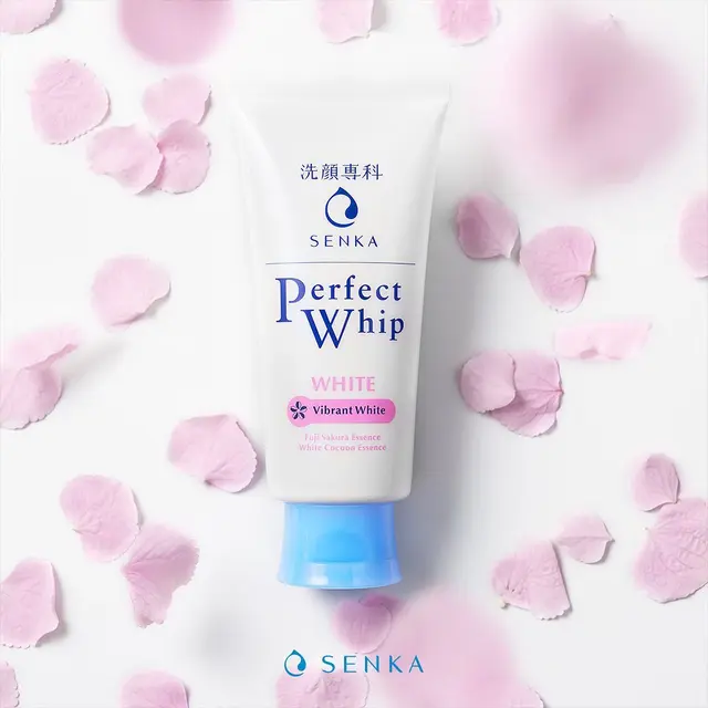 10 Rekomendasi Skincare Terbaik untuk Hilangkan Flek Hitam, Edisi Terbaru 2024