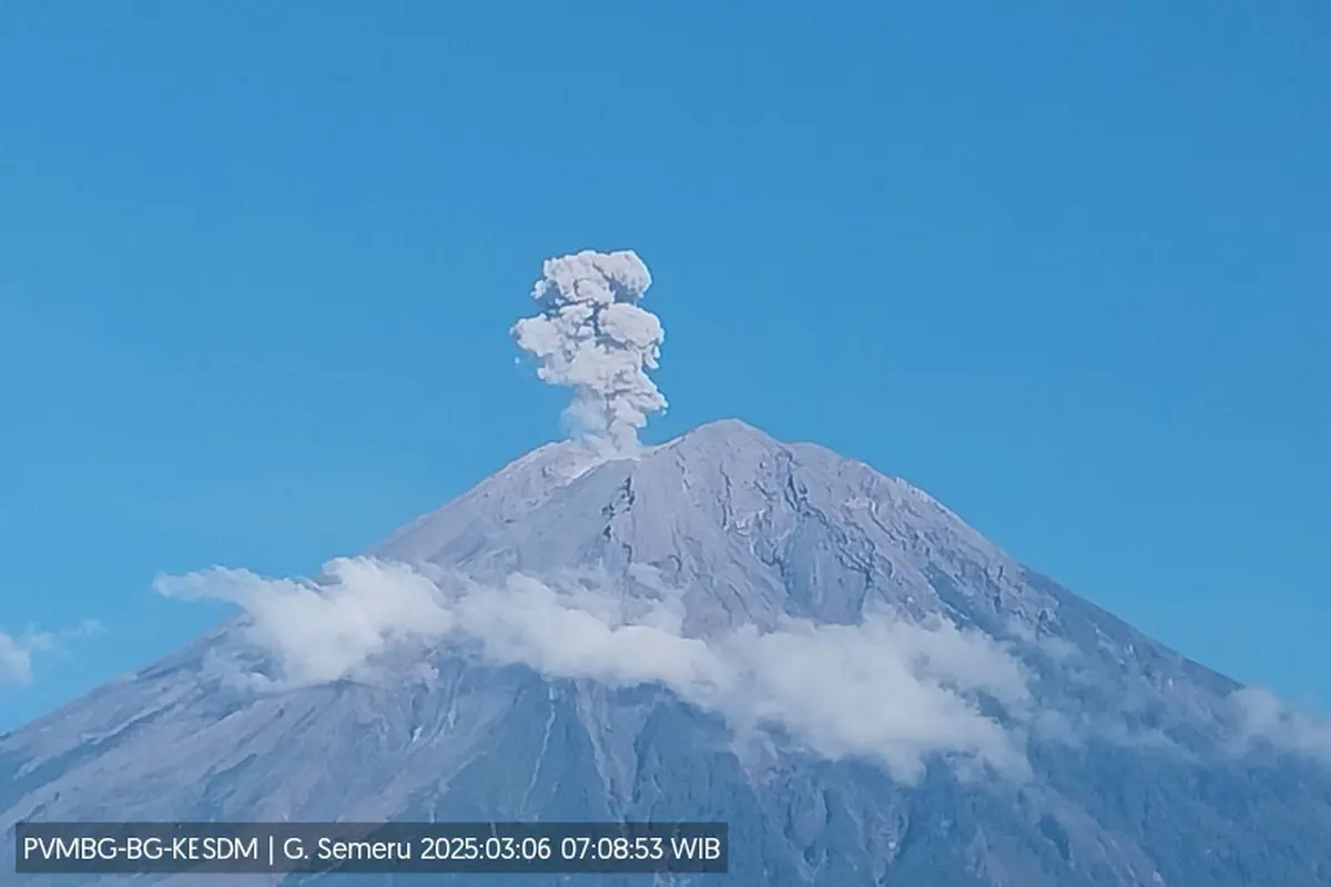 Gunung Semeru