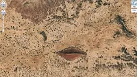 Penampakan pola bibir di Sudan (Google Earth)
