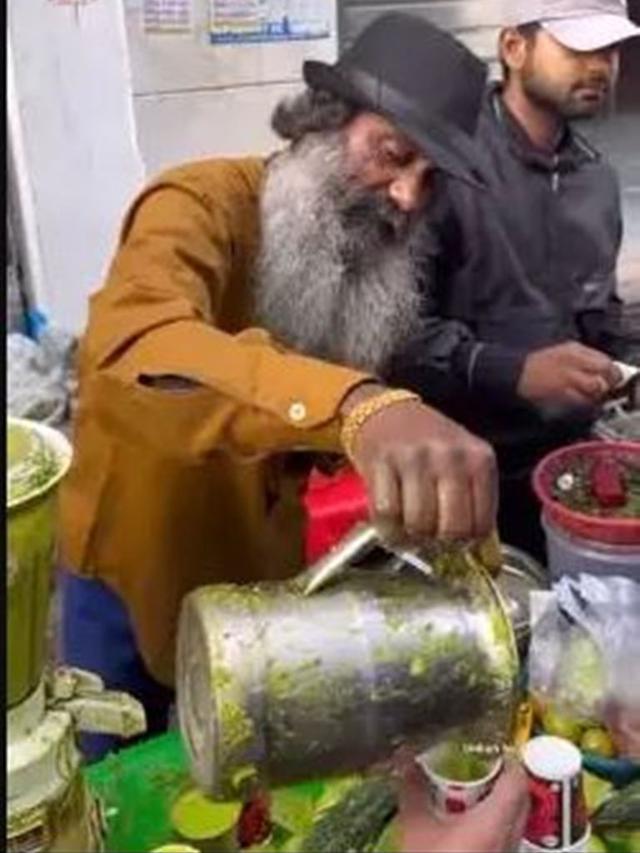 Menengok Pembuatan Jus Hijau di India yang Disebut Paling Tidak Higienis