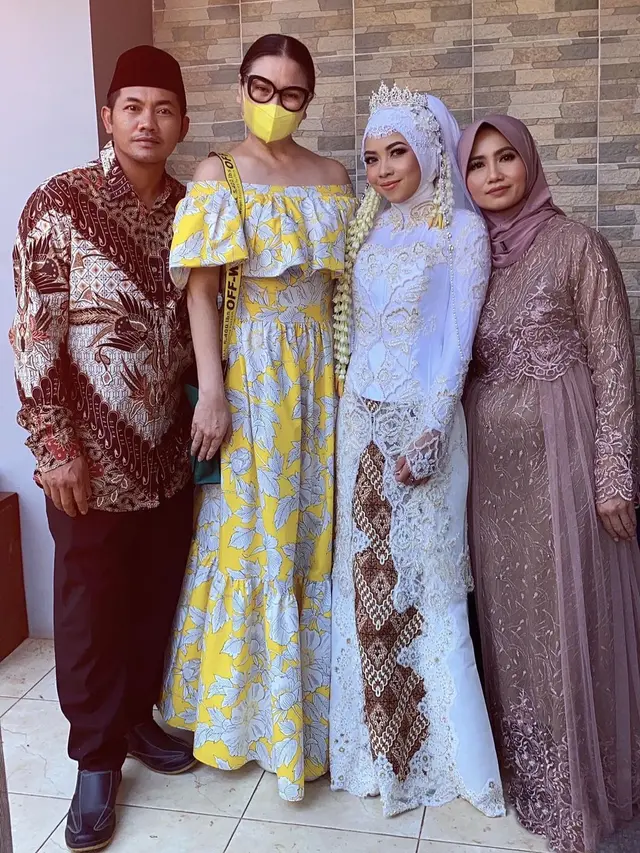 6 Potret Titi DJ Dandani Wajah ART-nya yang Gelar Hajatan, Banjir Pujian