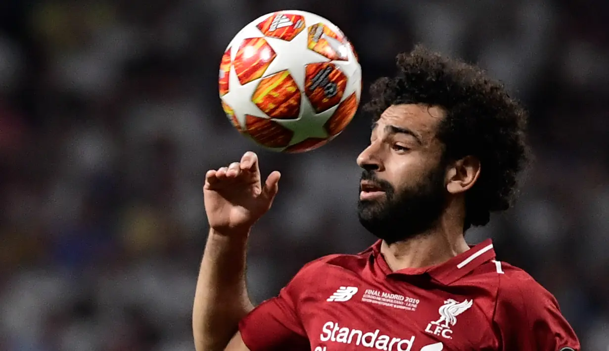 9. Mo Salah (Liverpool) 5 gol.  (AFP/Javier Soriano).