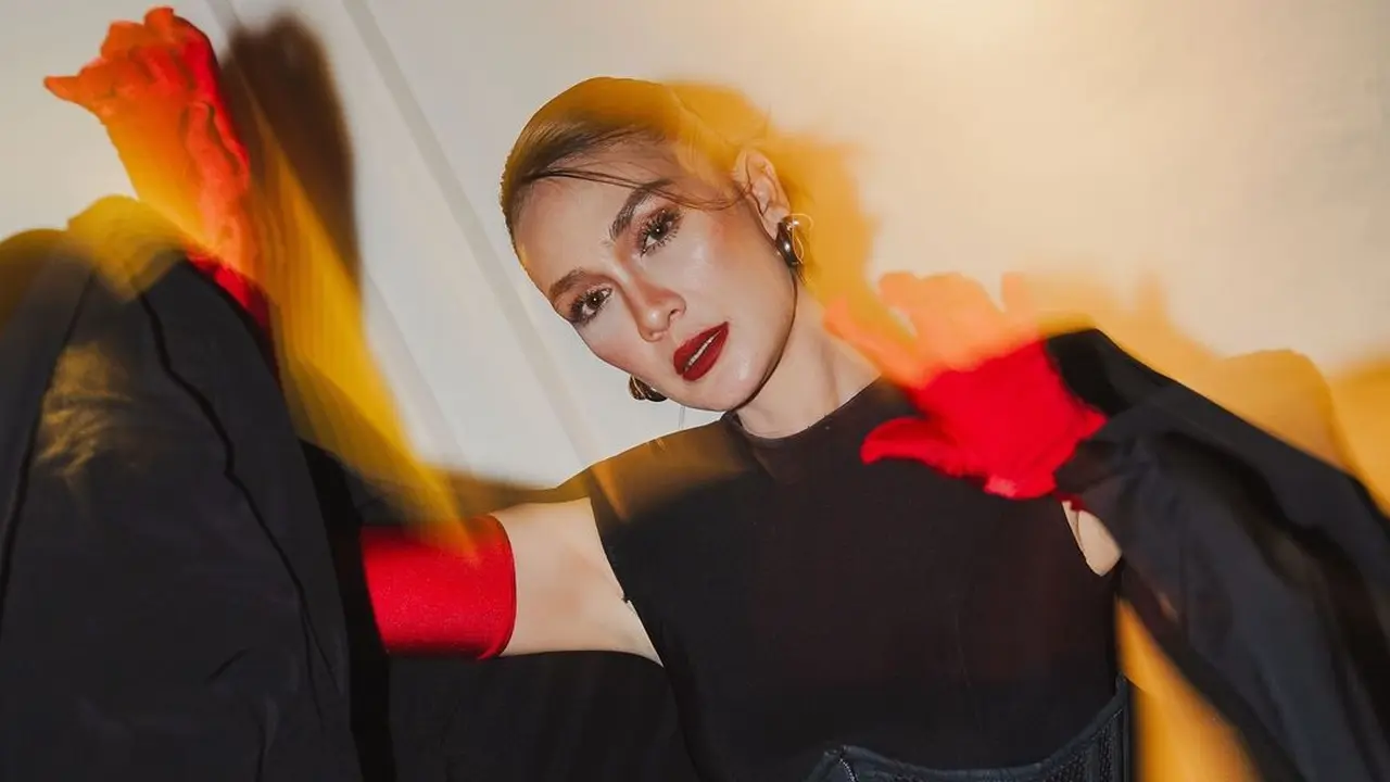 Luna Maya