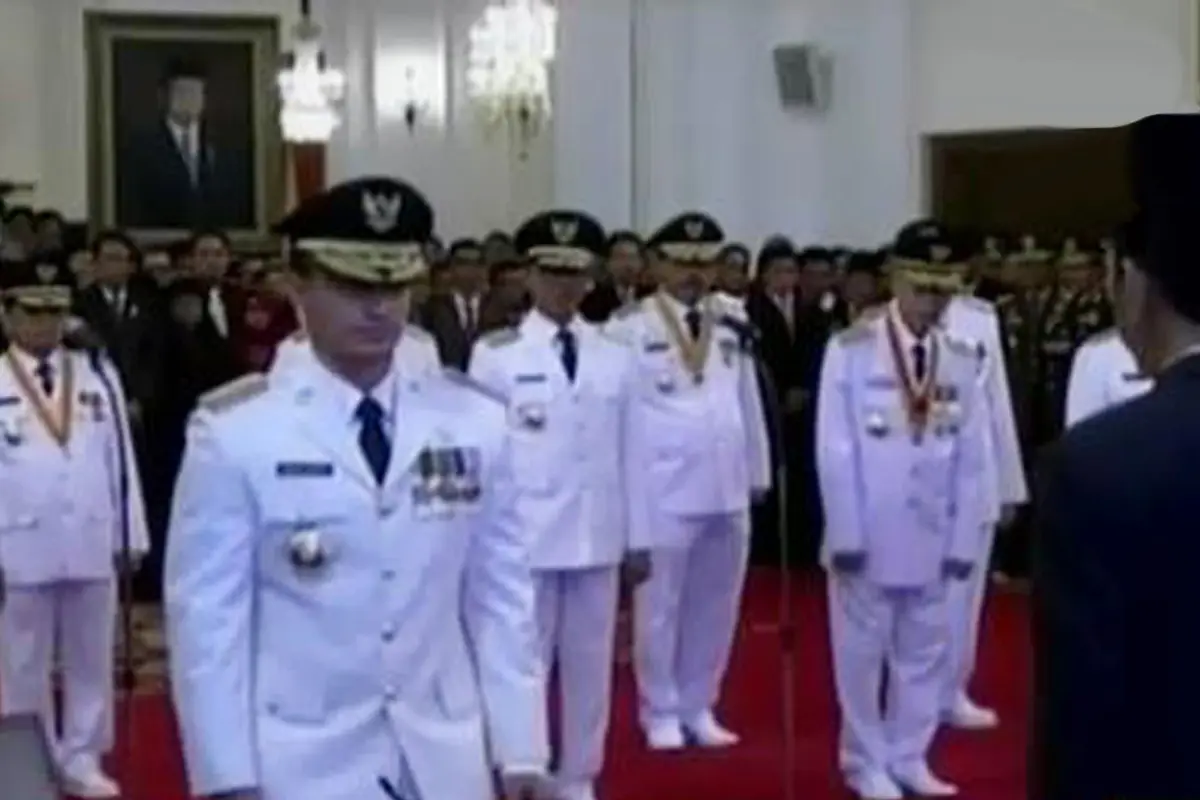 Segmen 2: Jokowi Lantik 7 Gubernur hingga Krisis Air di Ambon