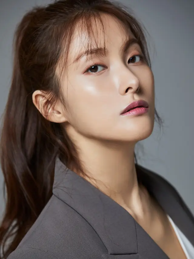 Park Gyuri (Creative Kkot - http://creativekkot.com/)