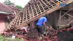 Gempa bumi 6.9 SR yang mengguncang Tasikmalaya juga merusak empat ruang belajar dan ruang praktik seni di SMK 3 Tasikmalaya.