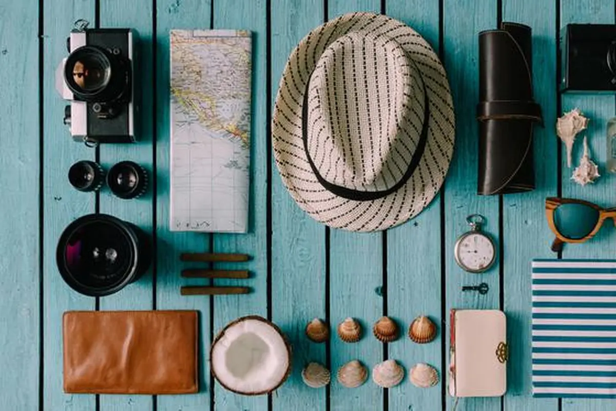 ilustrasi traveling