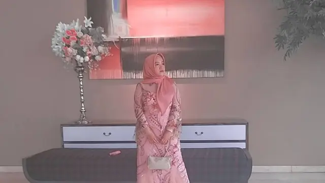 6 Potret Terbaru Ceria Hade, Pemeran Euis Keluarga Cemara 1996