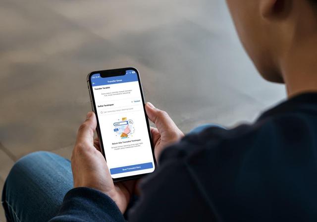 Praktis Kirim THR lewat QRIS Transfer