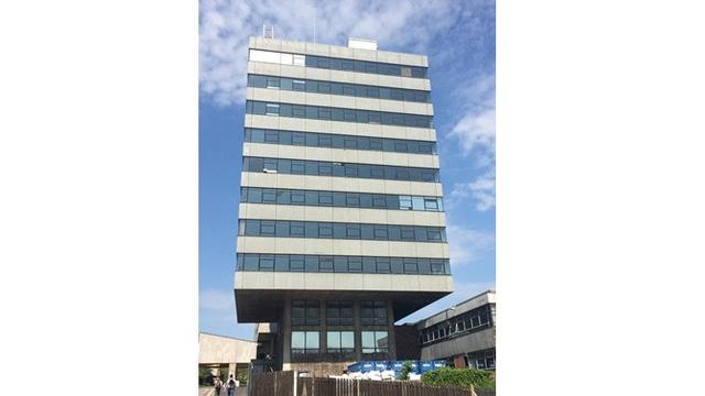 6 Struktur Desain Bangunan Ini Sukses Bikin Kamu Merinding