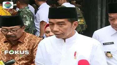 Jokowi blusukan ke Pasar Sidoharjo di Lamongan, Jawa Timur, ditemani istri serta Gubernur Jawa Timur. Jokowi menyatakan bahwa harga pokok akan tetap stabil hingga akhir tahun ini.