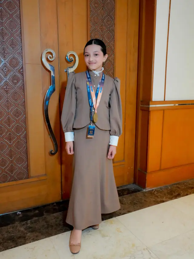 Arsy Hermansyah - instagram.com/queenarsy