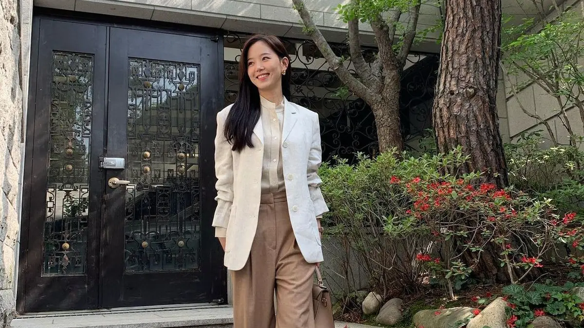 Startup outfit cheap